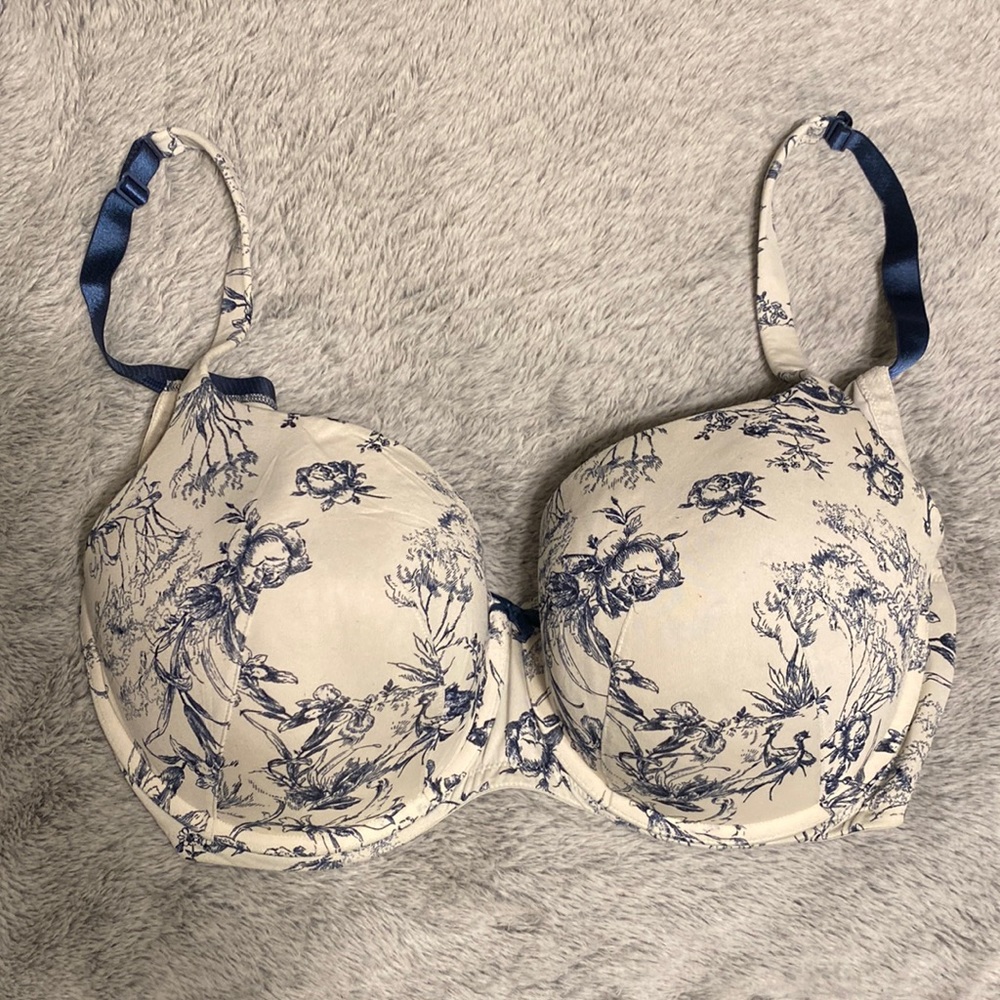 Cacique bra 42DDD